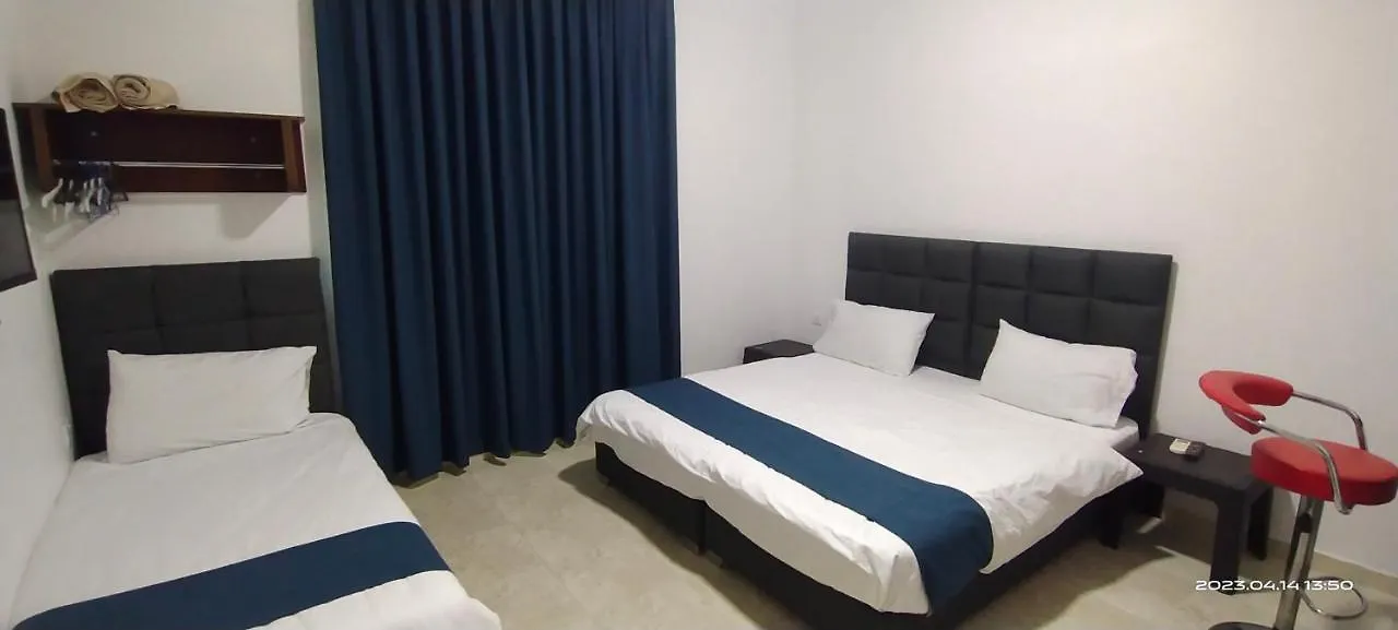 Lejlighedshotel Happy Beach For Studio Rooms Apartment Aqaba