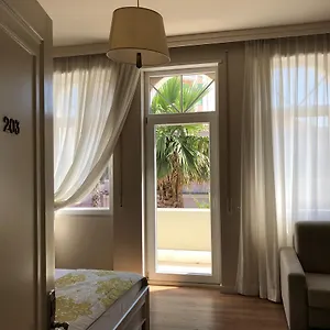 **** Hotel Amfiteatri Boutique Albania